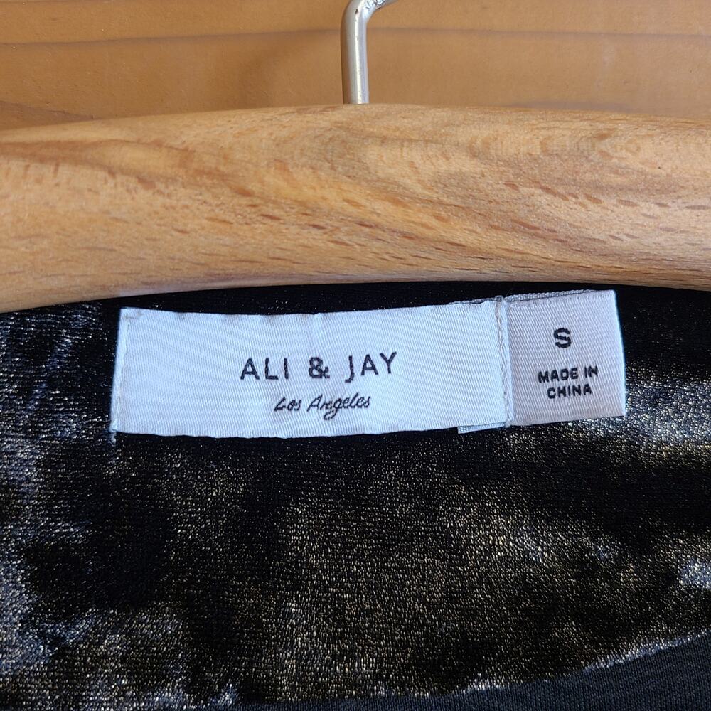 Ali & Jay Sky Full of Stars Mini Dress Small Black Gold Crushed Velvet Vneck - Picture 4 of 5